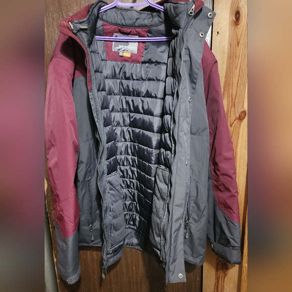 WindRiver 2 in 1 Coat - Picture 3 of 5